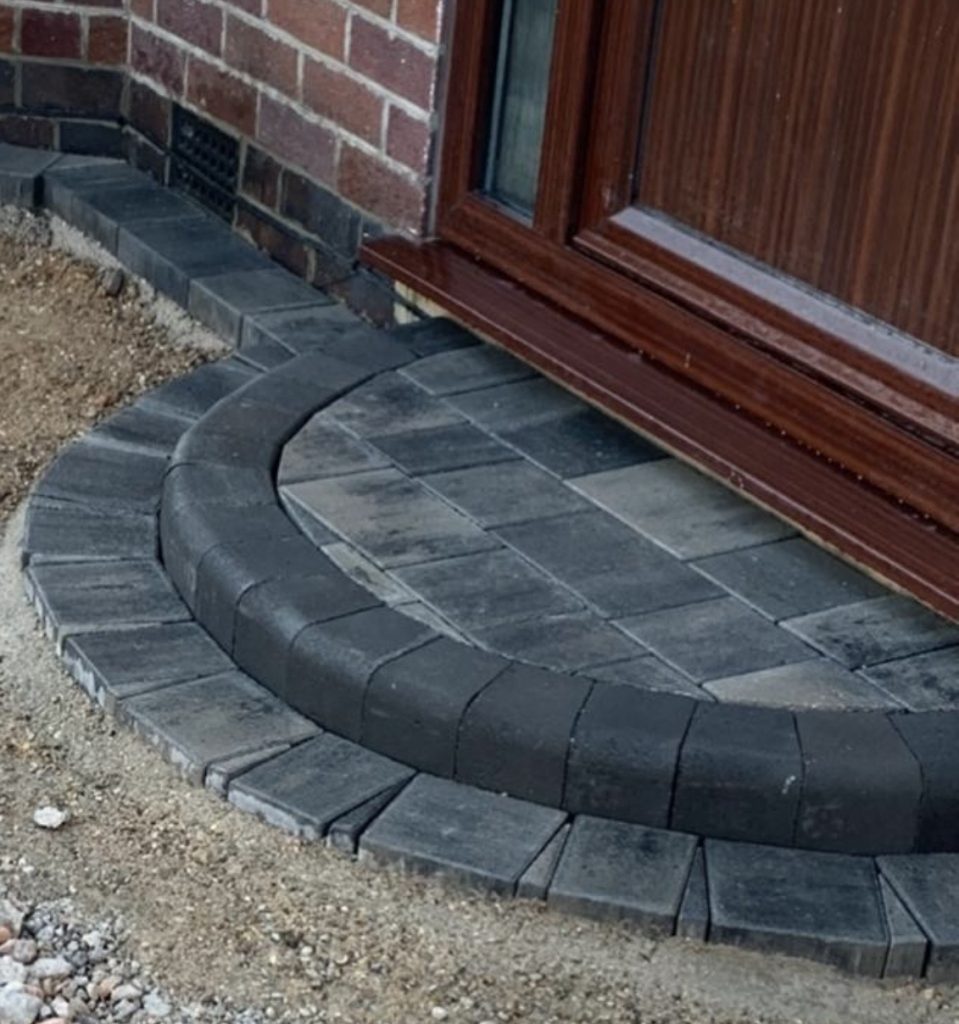 Semi Circle Step Design